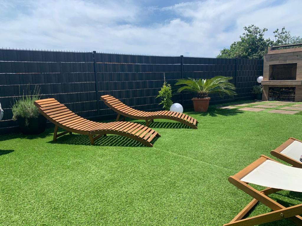 טרוגיר Hedonist-Luxury 2 Bedroom Apartment With Private Hot Tub, Garden And Free Parking מראה חיצוני תמונה